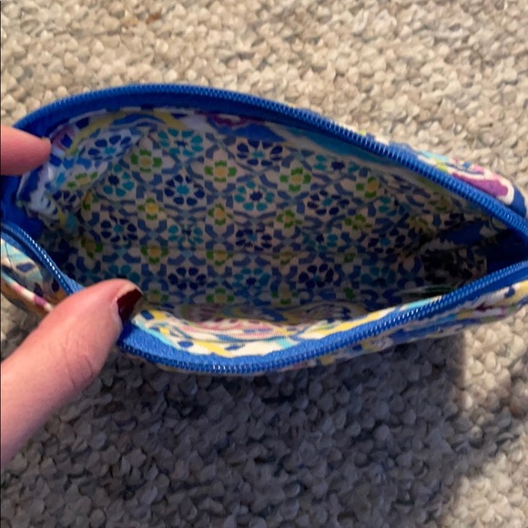 Vera Bradley Wristlet - Picture 3 of 8
